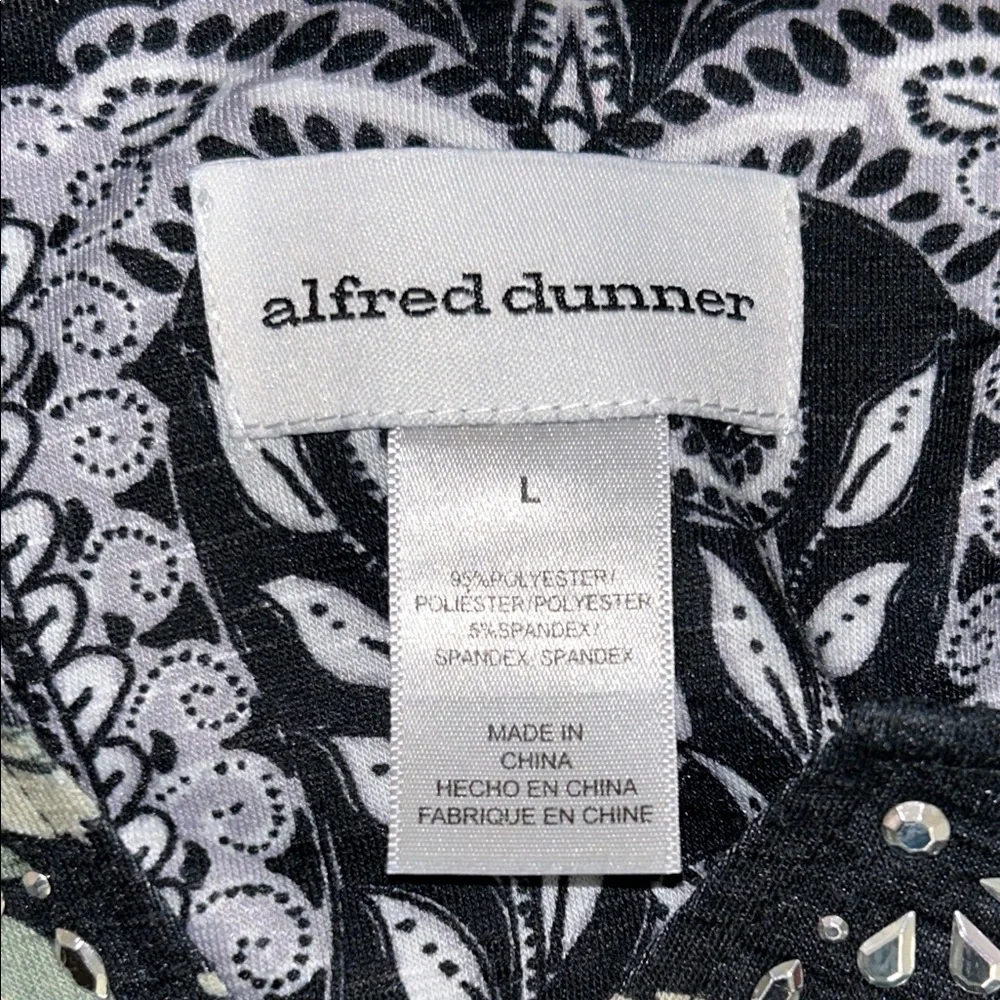 Alfred Dunner Black and Red Floral Paisley Long Sleeve Top - Picture 10 of 13
